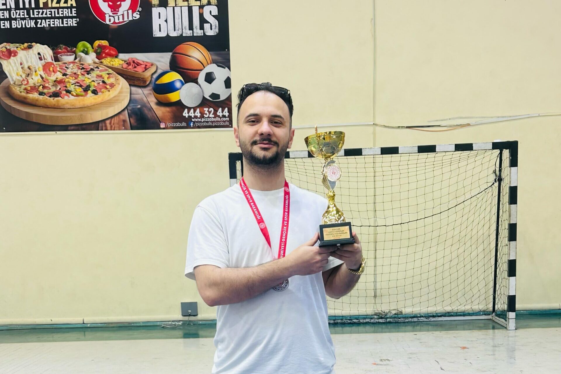 Muhammet Mustafa Zavallıoğlu: Akademik Birikimini Sahaya Taşıyan Genç Hukuk Mezunu