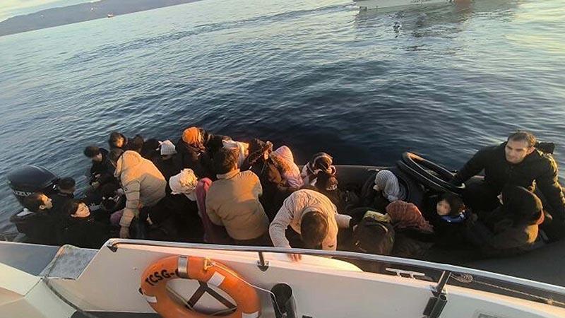 Ayvacık Açıklarında 37 Kaçak Göçmen Yakalandı