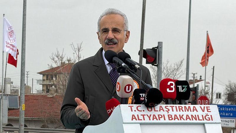 Bakan Uraloğlu’ndan Afyon’a Ulaşım Müjdesi: Yeni Yollar Açıldı, Temel Atıldı