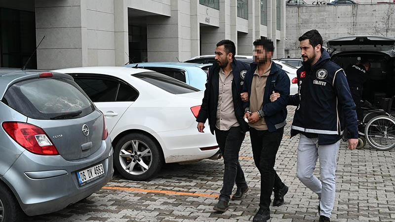 Yeni Doğum Yapan Kadın ve Eşi Hastanede Bıçaklandı! Kardeşler Gözaltında