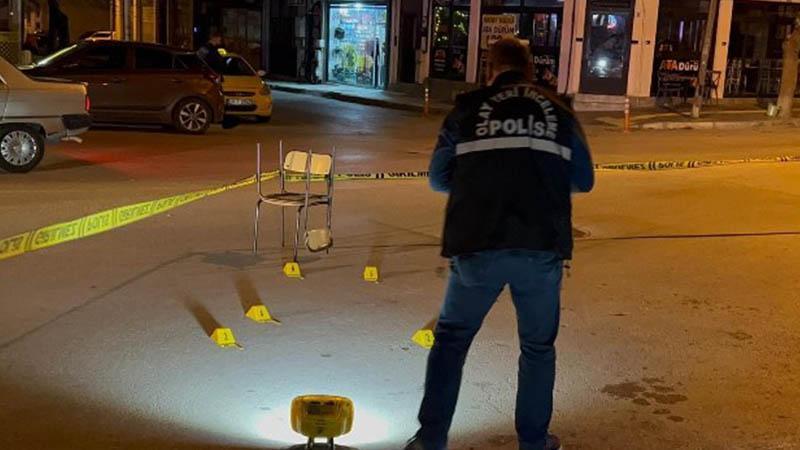 Cami Önünde Silahlı Saldırı: 1 Yaralı