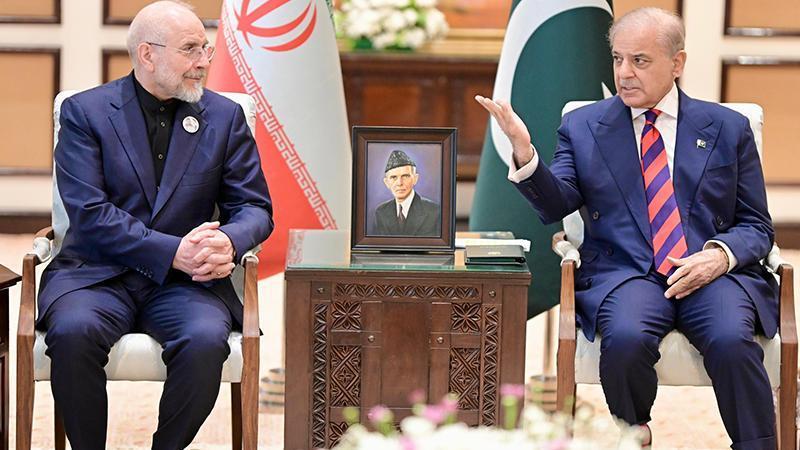 Pakistan Başbakanı Şerif, İran Heyetiyle Görüştü