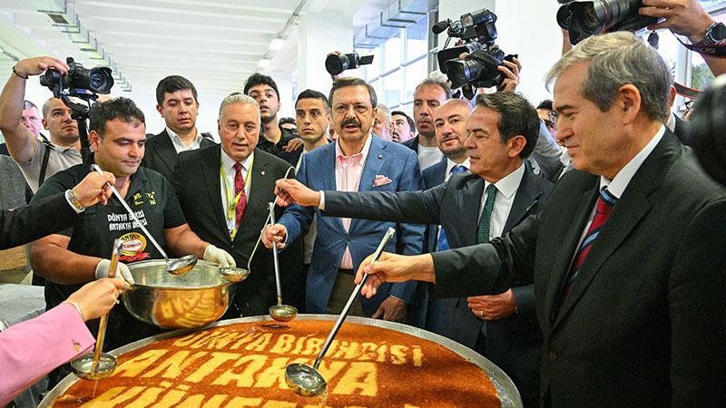 YÖREX Fuarı Antalya’da Kapılarını Açtı: Anadolu’nun Ürünleri Dünyaya Tanıtılıyor