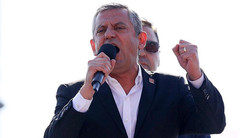 Özgür Özel Sakarya Mitinginde Hükümeti Eleştirdi: “Bu Düzen Değişecek”