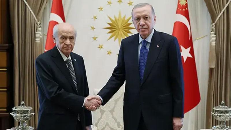 KÜLLİYE’DE KRİTİK ZİRVE: ERDOĞAN-BAHÇELİ GÖRÜŞMESİ SONA ERDİ