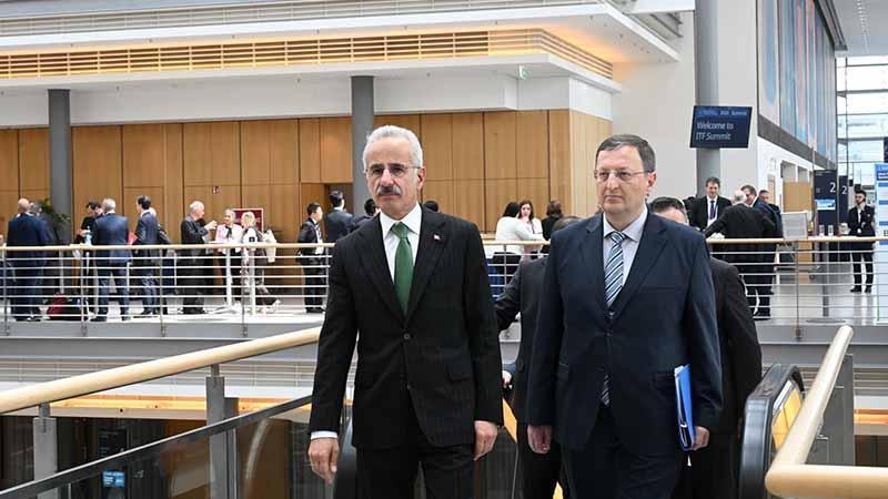 Uraloğlu: “Dayanıklı ve sürdürülebilir ulaşım ağları geleceğin en stratejik yatırımı”