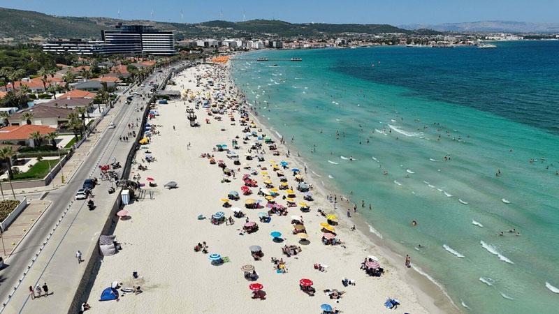 Çeşme’de Turizm Zirvesi: “Pahalı Destinasyon” Algısına Yanıt