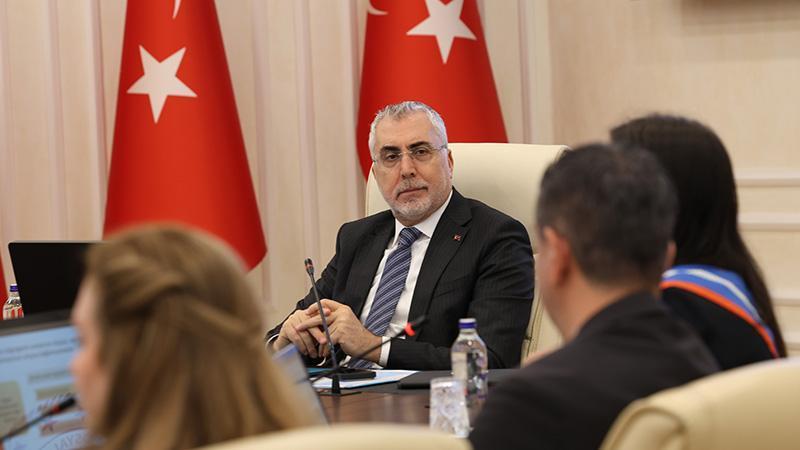 Bakan Işıkhan: Bilim Kurulu Çalışmaları Politikalara Bilimsel Yön Veriyor