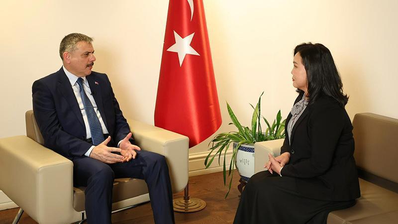 Türkiye ile Moğolistan Arasında Yatırım ve Altyapı İş Birliği Görüşmesi