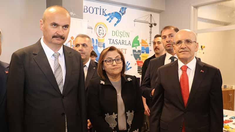 Bakan Şimşek Batman’da Konuştu: Yapay Zeka, Turizm ve Kalkınma Vurgusu