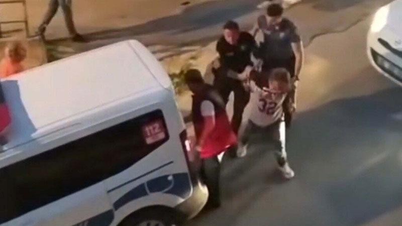 ÇÖP TORBASIYLA BAŞLAYAN KAVGA SOKAĞI SAVAŞ ALANINA ÇEVİRDİ