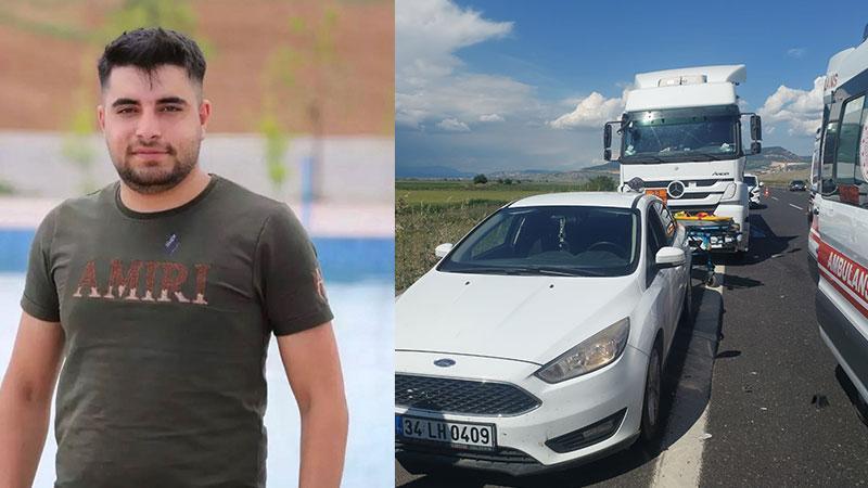 Otoyolda Zincirleme Facia! TIR’a Çarpan Araç Can Aldı