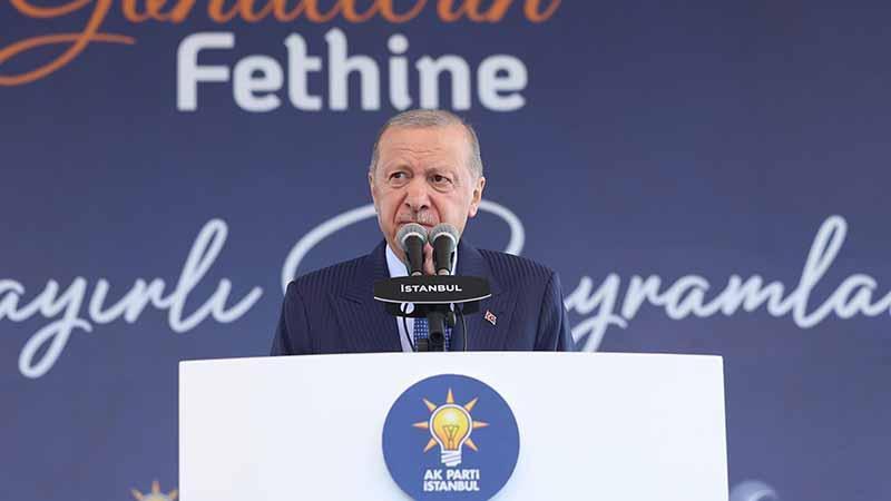ERDOĞAN: “İSTANBUL’UN FETHİNİ HÂLÂ İÇLERİNE SİNDİREMEYENLER VAR”