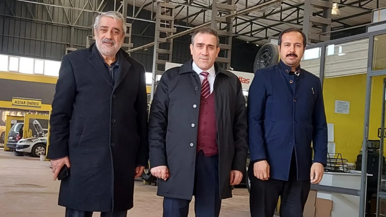 ERDEM TALİP PALA, EDREMİT KÖRFEZİ’NDE OTOMOTİV SEKTÖRÜNE YÖN VEREN YATIRIMLARIYLA DİKKAT ÇEKİYOR