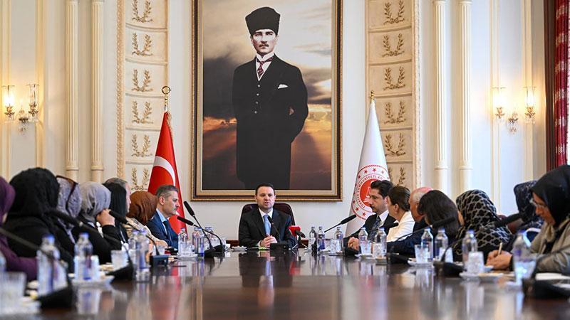 Bakan Gürlek: Gençleri Uyuşturucudan Uzak Tutmak Zorundayız