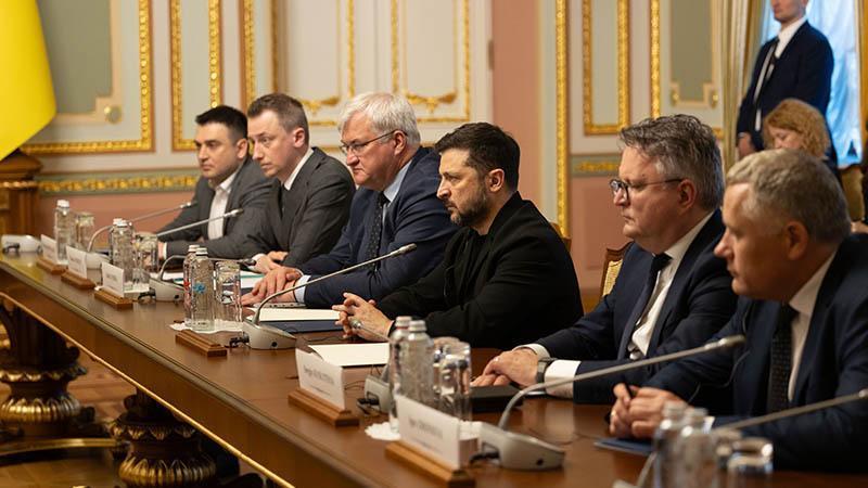 Zelenskiy’den “Hava Savunma” Mesajı: Ukrayna’da Füze Üretimi Gündemde