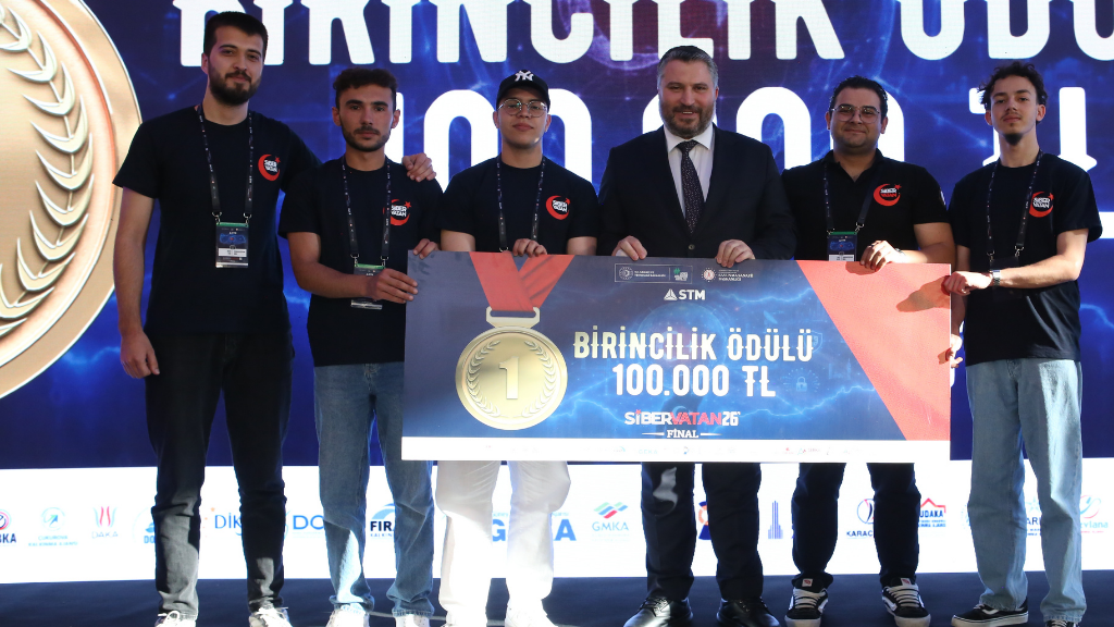 SERDENGEÇTİLER TÜRKİYE’NİN SİBER ZİRVESİNDE: 26 TAKIM ARASINDAN GELEN TARİHİ ŞAMPİYONLUK