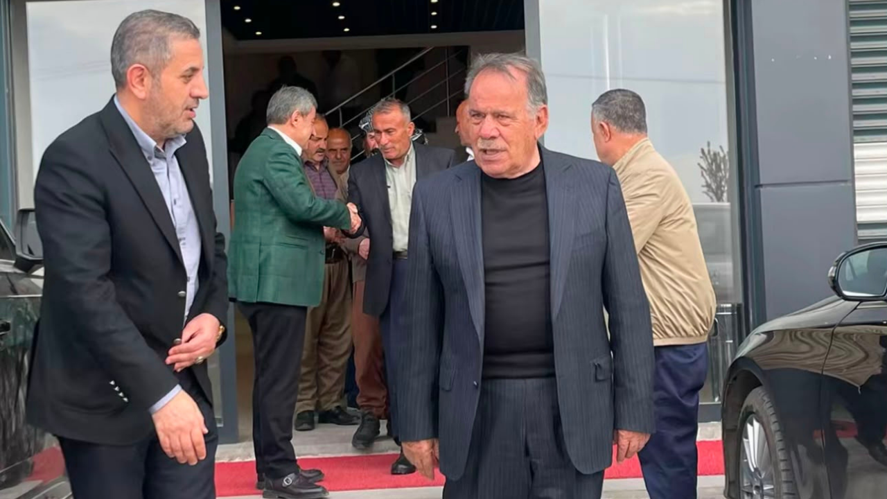 Şırnak’tan Türkiye’ye Uzanan Bir Hikâye: Babat Aşiret Ağası Şehmuz Babat’ın Hizmet Yolculuğu