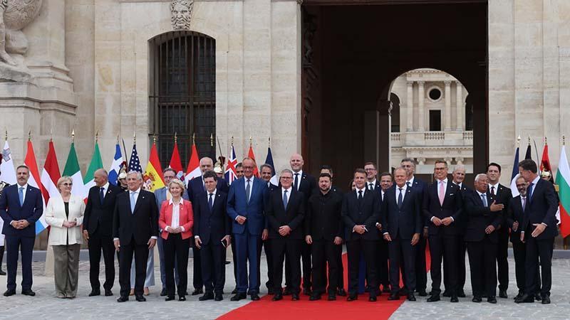 Bakan Fidan, Paris’teki Ukrayna Zirvesi’nde Türkiye’yi temsil etti