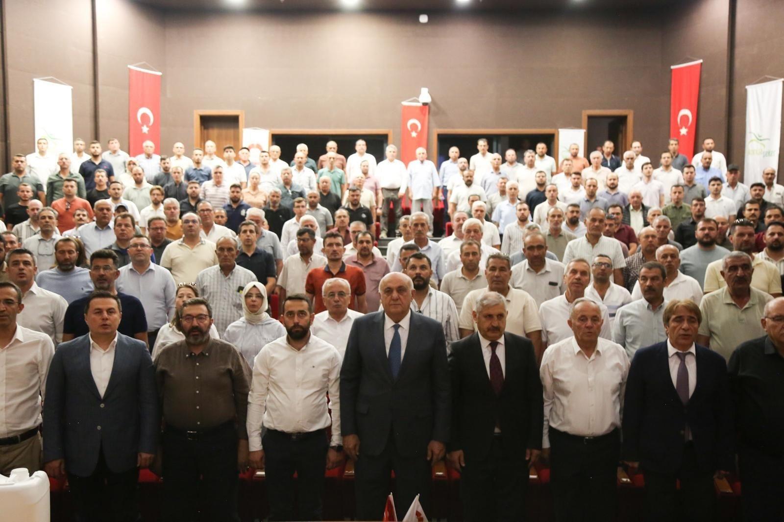 Şeker Pancarı İçin Geliştirilen Yerli Mikrobiyal Gübre “Azotor Smart” Tanıtıldı