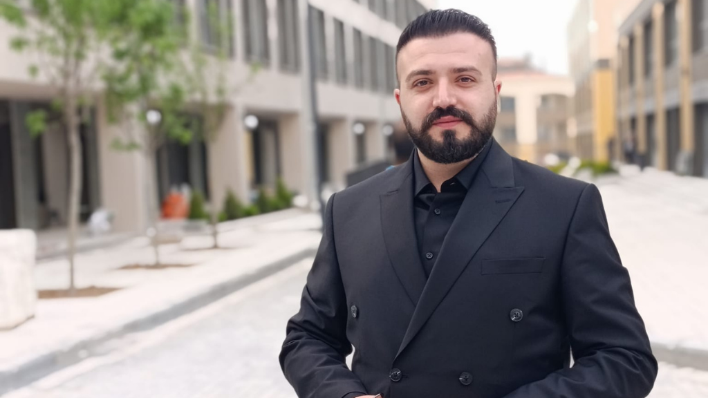 Hamaney Öldü, İran Ayakta: Bir Güvenlik Duvarının Çöküşünün Anatomisi