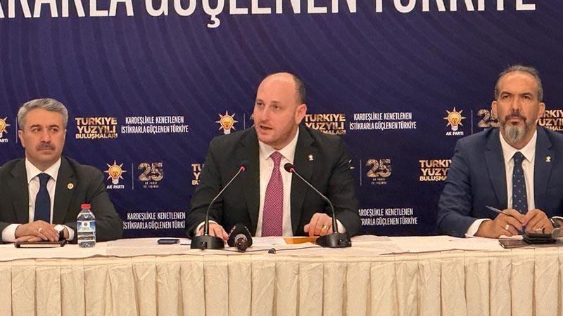 AK Parti sahaya iniyor: “Milletimizin görüşlerini siyasetin ana gövdesine taşıyacağız”