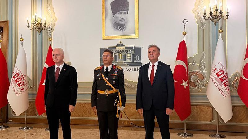 İstanbul Valiliği’nde 30 Ağustos Zafer Bayramı tebrik töreni düzenlendi