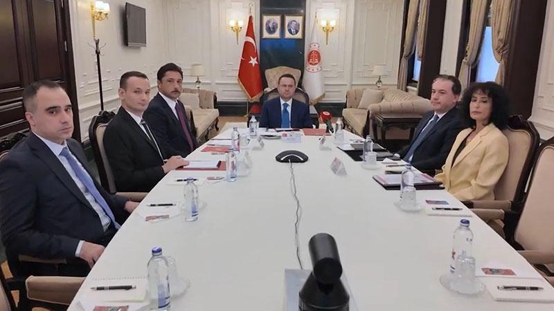 Adalet Bakanı Gürlek, Yunan mevkidaşı Floridis ile adli iş birliğini görüştü