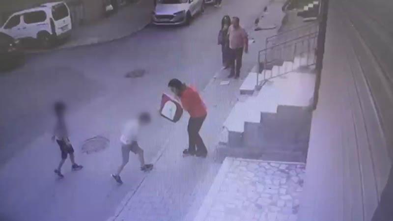 Küçükçekmece’de silahlı kavga: 1’i çocuk 2 kişi yaralandı
